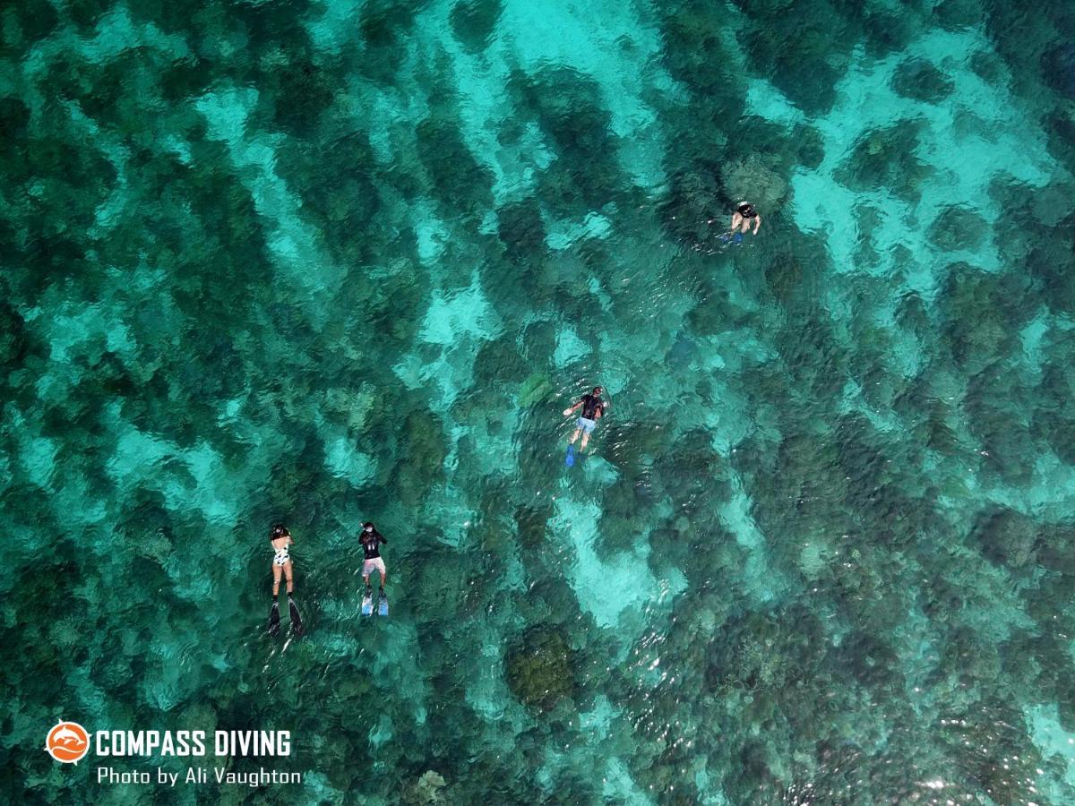 Compass Diving Resort Beloi Экстерьер фото